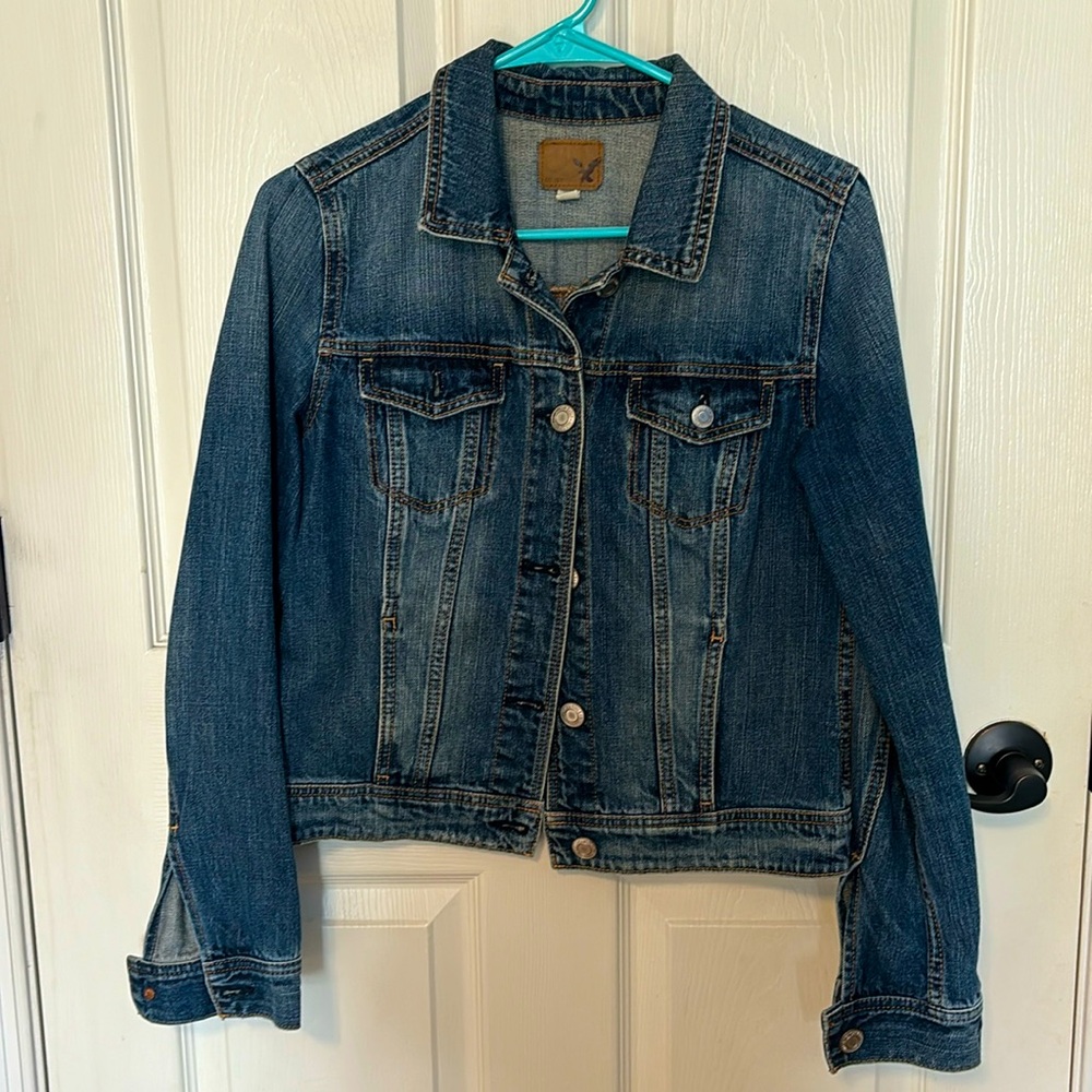 American Eagle Jean jacket sz M